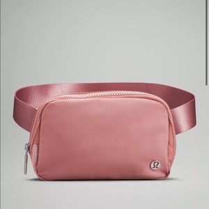 Lululemon Everywhere Belt Bag in Pastel - NWT